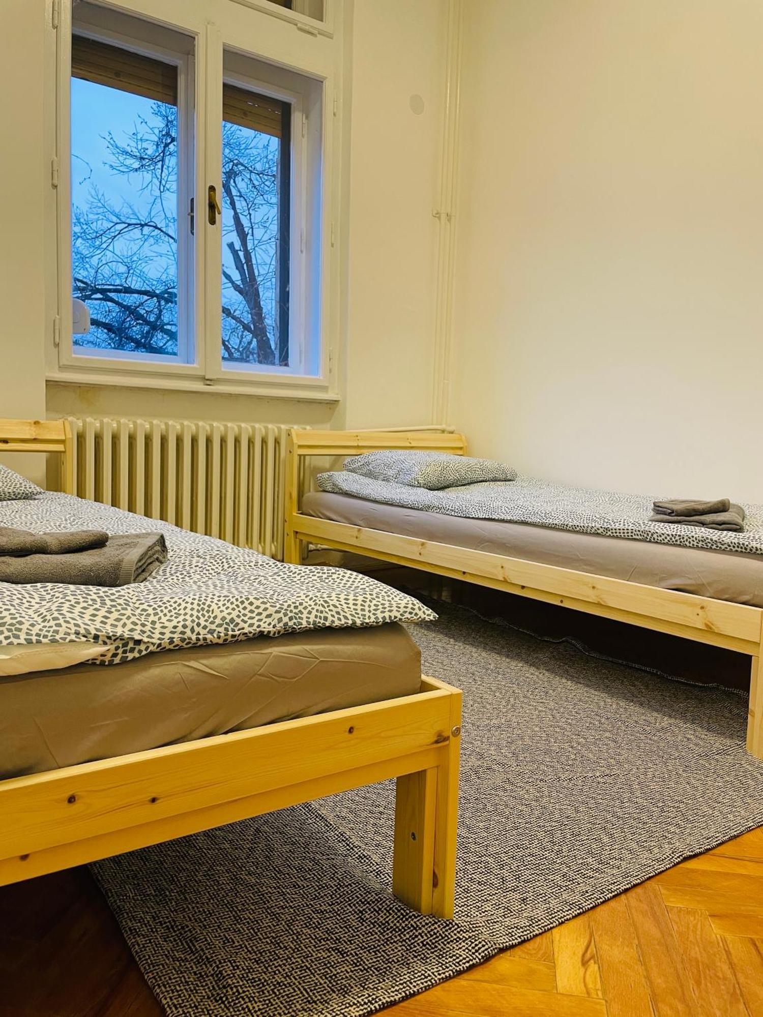 Hostel Green World Novi Sad Exterior foto